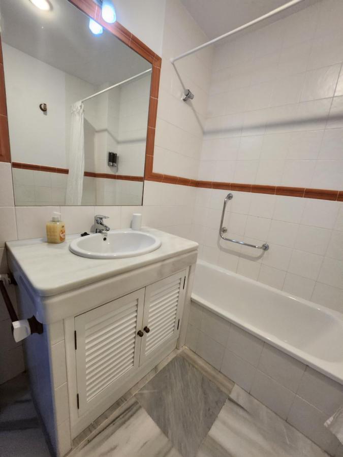 Allo Apartments Puerto Sherry 3 Habitaciones 2 Banos Con Parking El Puerto de Santa María Eksteriør bilde